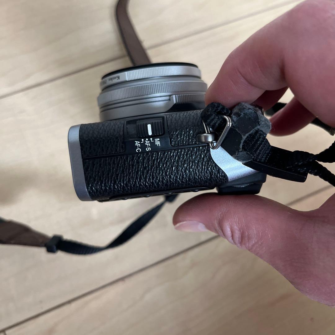 富士フイルムFain Pix X100 シルバー