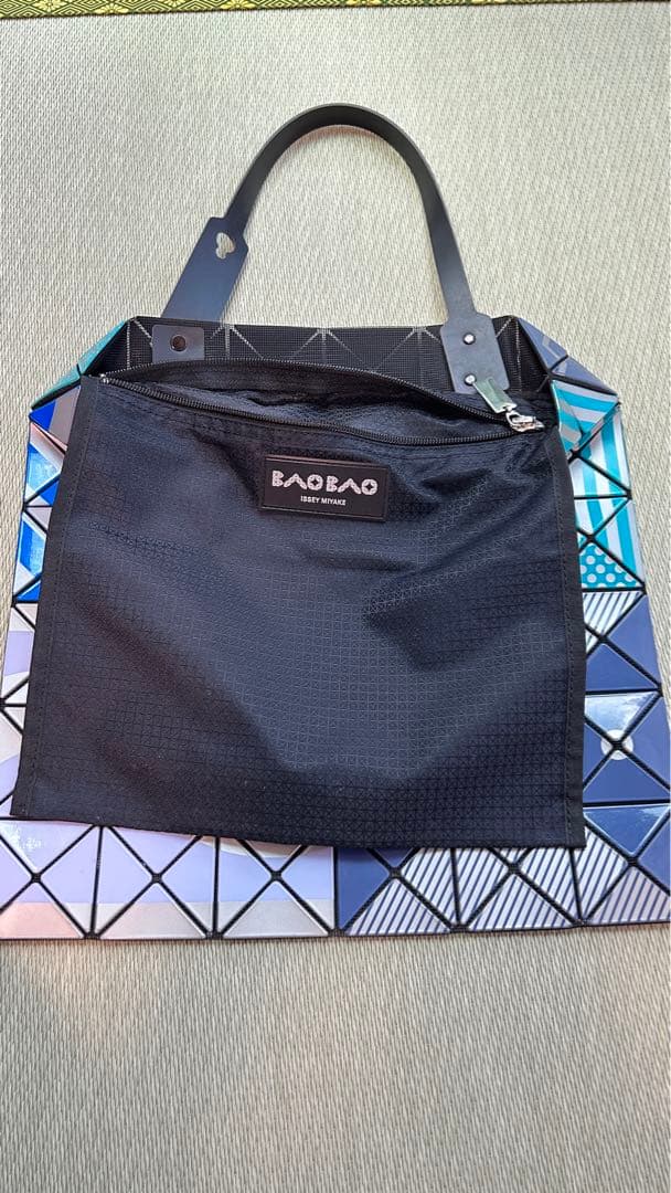 美品希少カラー バオバオ　イッセイミヤケ　BAOBAO ISSEY MIYAKE