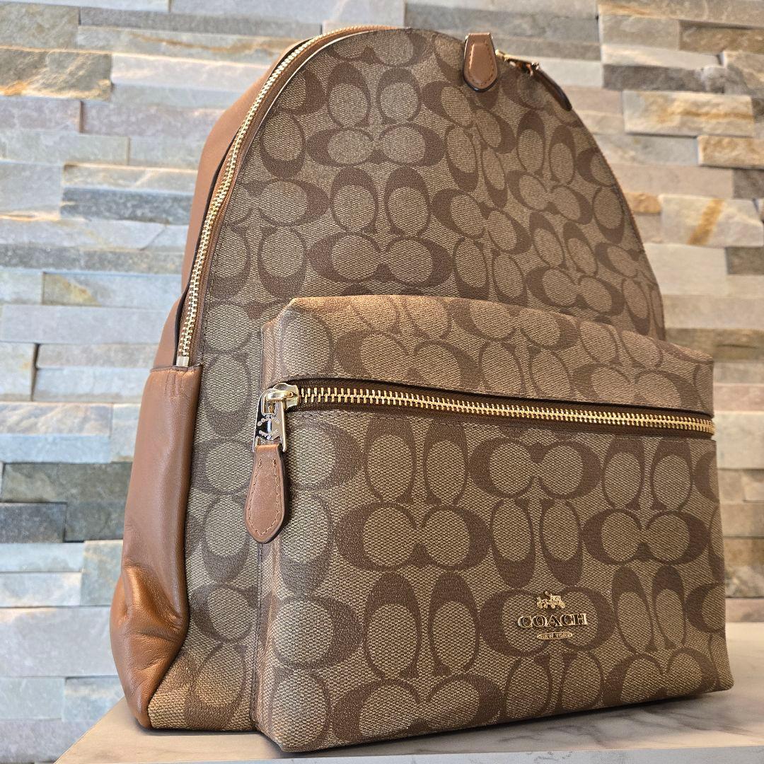 美品　COACH　コーチ　シグネチャー　リュック　デイパック　ブラウン