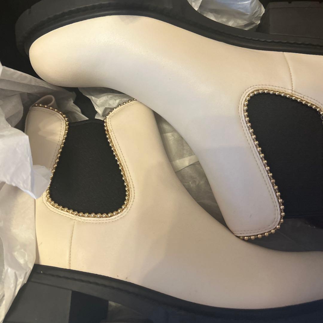 み*ー様 未使用新品箱付★定価6.6万円★COACH ビジュー付サイドゴアブーツ