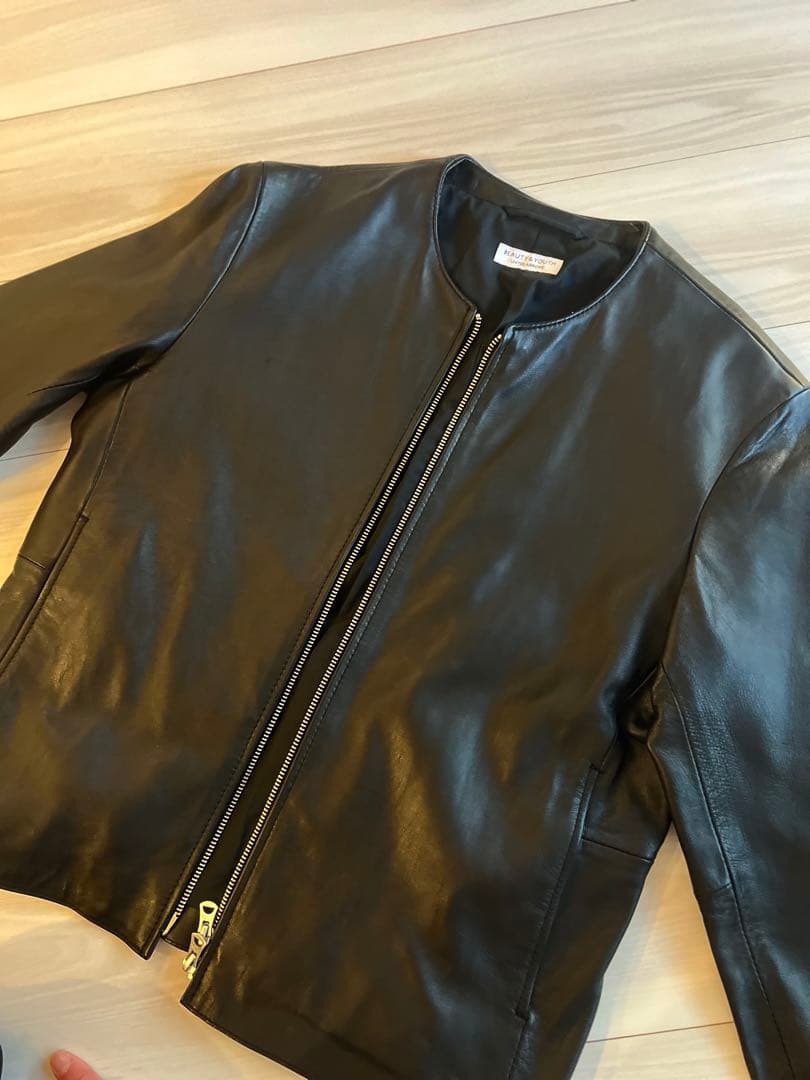 本日限り値下げ！ユナイテッド アローズ ブラックノーカラー レザーライダース