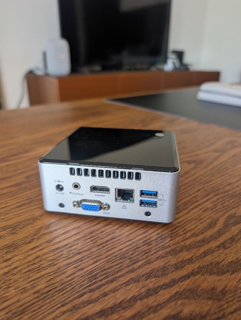 Raspberry Pi 4B 8GB(3台) & Intel NUC(1台)