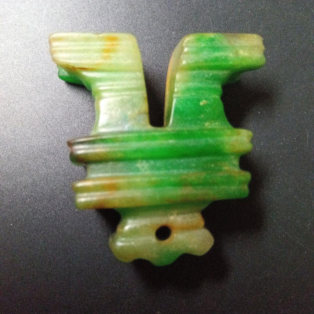 綿刈様、専用でございます。　古墳時代　骨董　歴史史料　勾玉　極上翡翠琴柱形石製品