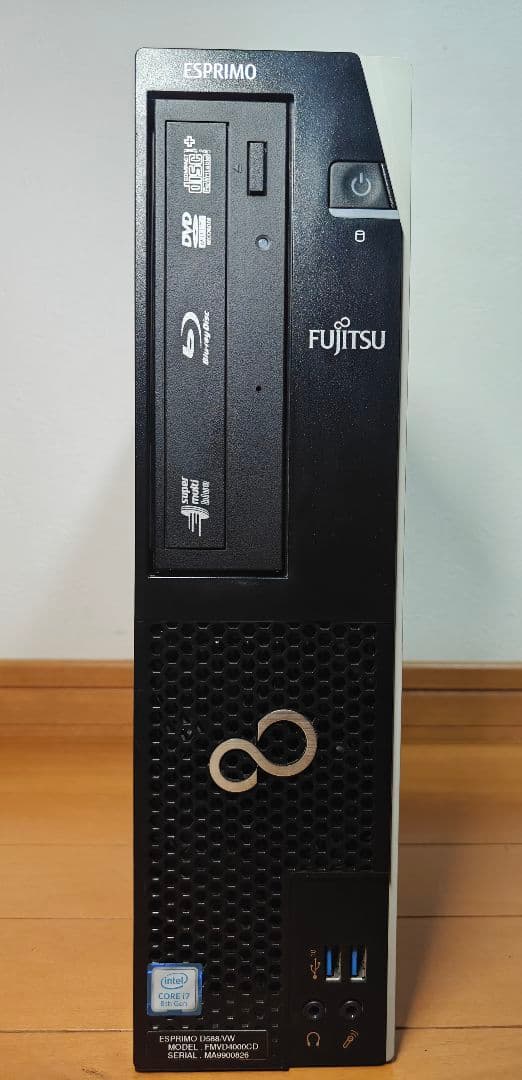 fujitsu esprimo d588/vw ライトゲーミングpc