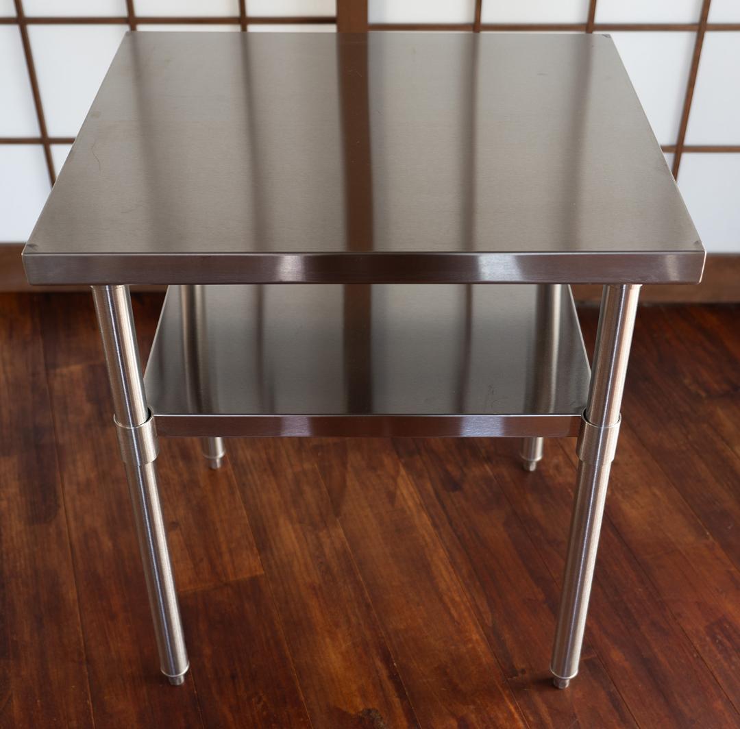 【ほぼ未使用】KIPROSTAR ステンレス作業台 700×600×800mm