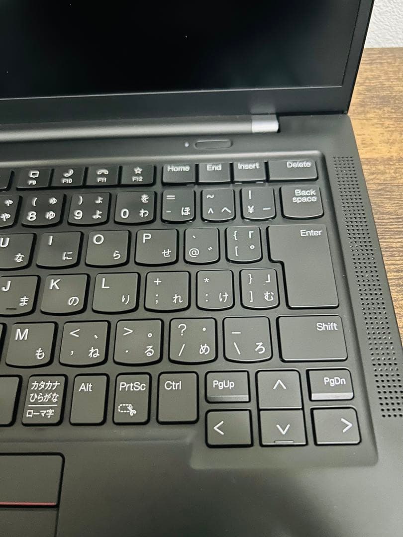 美品 ThinkPad X1 Carbon Gen10 i5 16GB オフィス