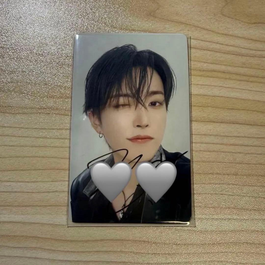 ATEEZ ホンジュン B賞 サイン入りトレカ