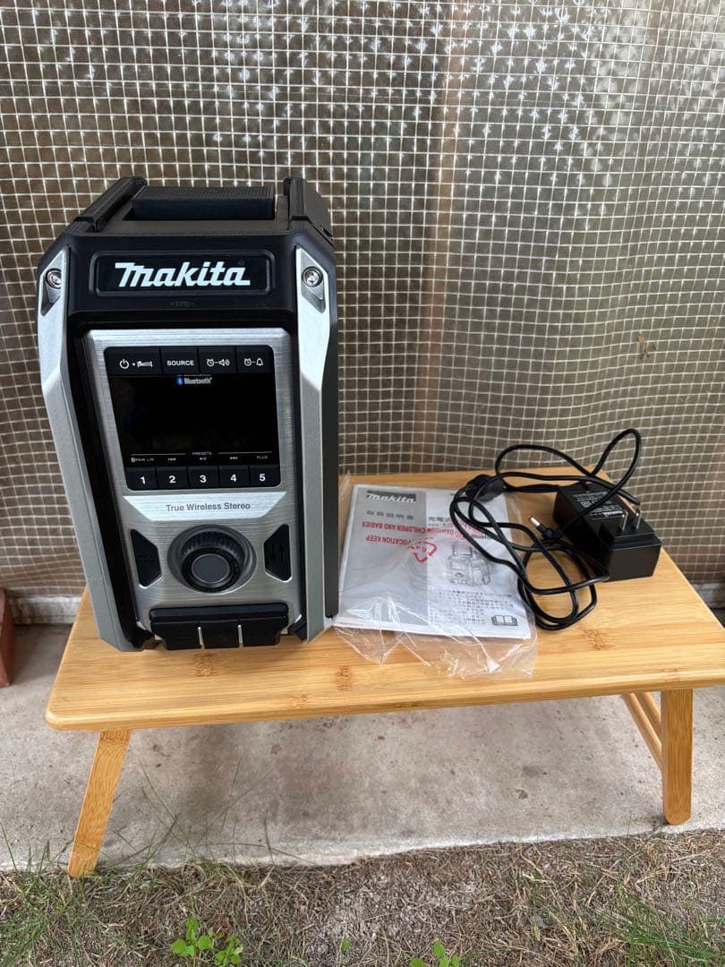 Makita Wireless Stereo ワイヤレススピーカーMR113