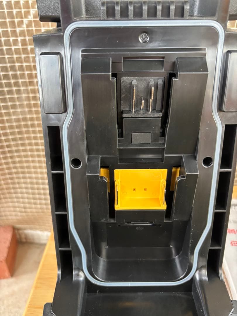 Makita Wireless Stereo ワイヤレススピーカーMR113