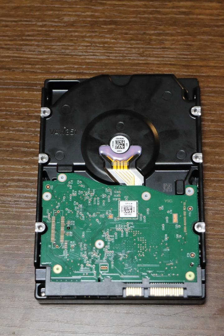 【ほぼ新品】WD80EAAZ [WD Blue 8TB 5640rpm]