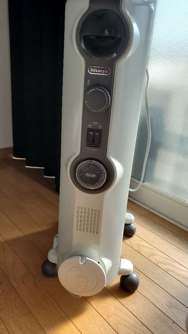 デロンギオイルヒーターhj0812