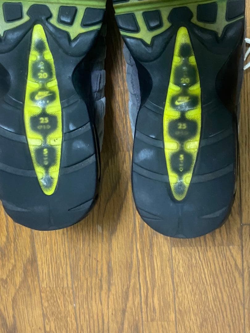 ナイキ エアマックス 95 OG イエローグラデ 2015年復刻モデル