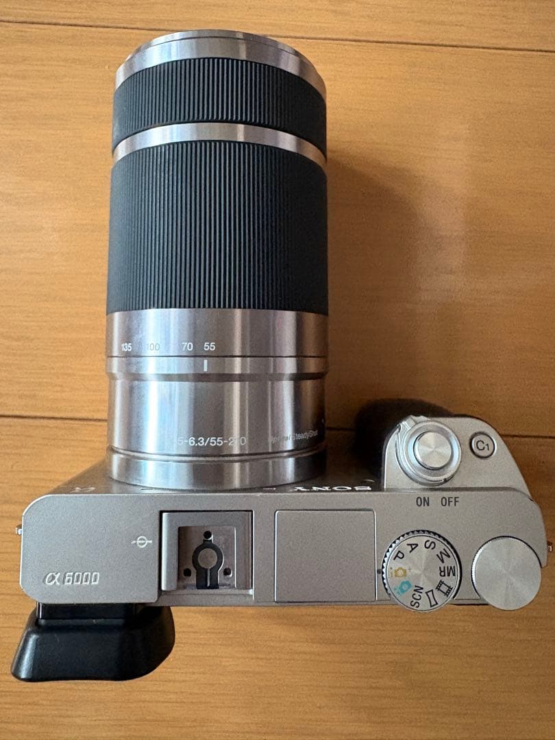【美品】SONY α6000 ボディ&望遠レンズ E 55-210mm