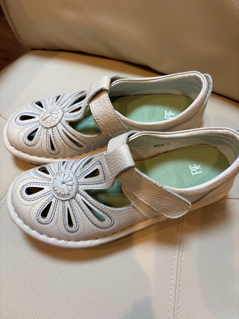 ⭕️断捨離セール⭕️エスタシオンの可愛い❤️シューズ（Ｌ）