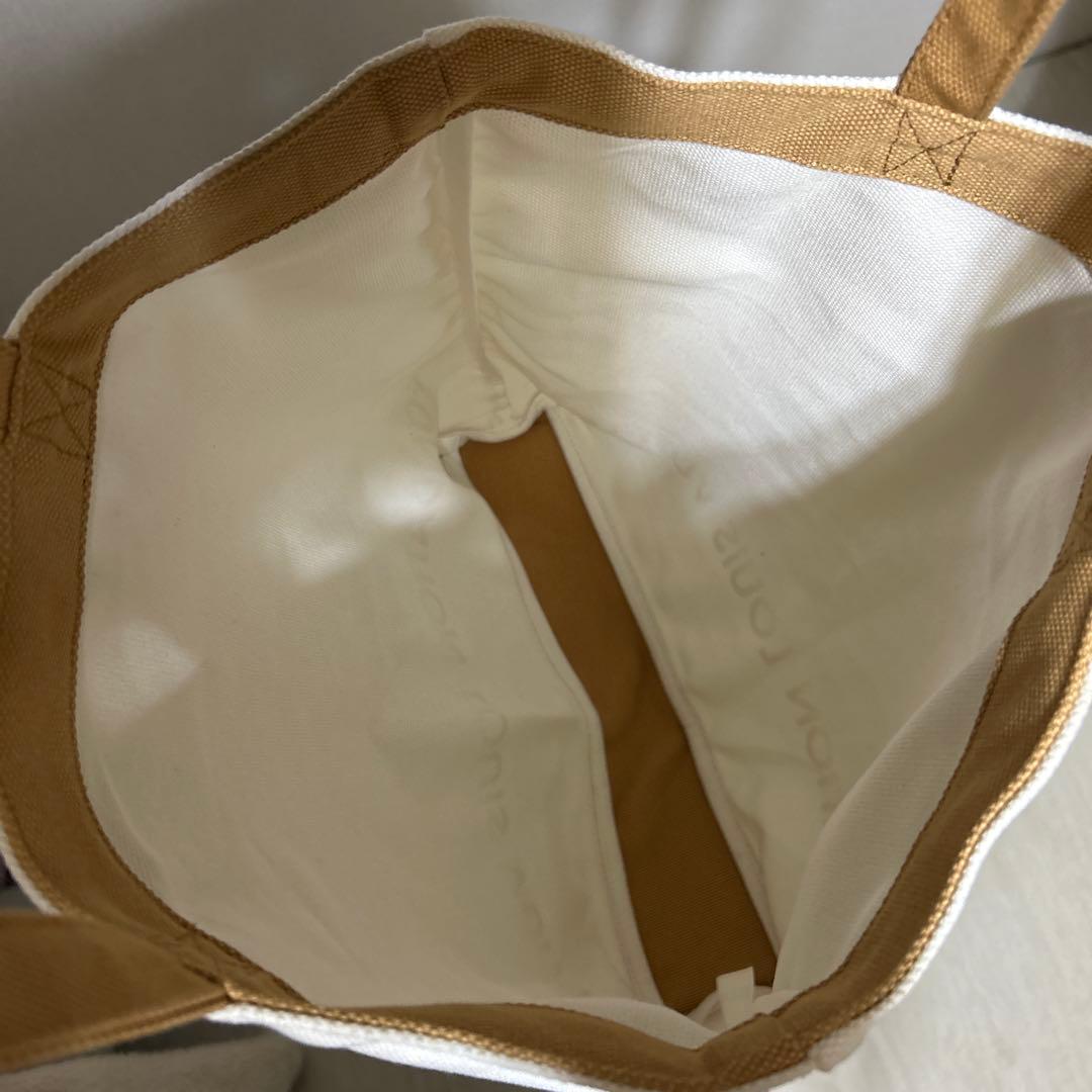 ルイヴィトン　トートバッグ　キャンパスバック　白　美術館限定