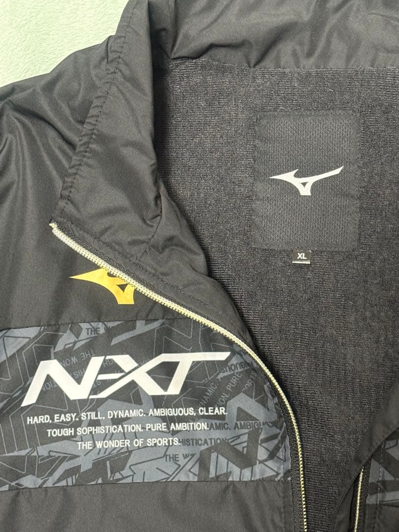Mizuno NEXT ブレスサーモ　ウィンドブレーカー上下 XL ブラック