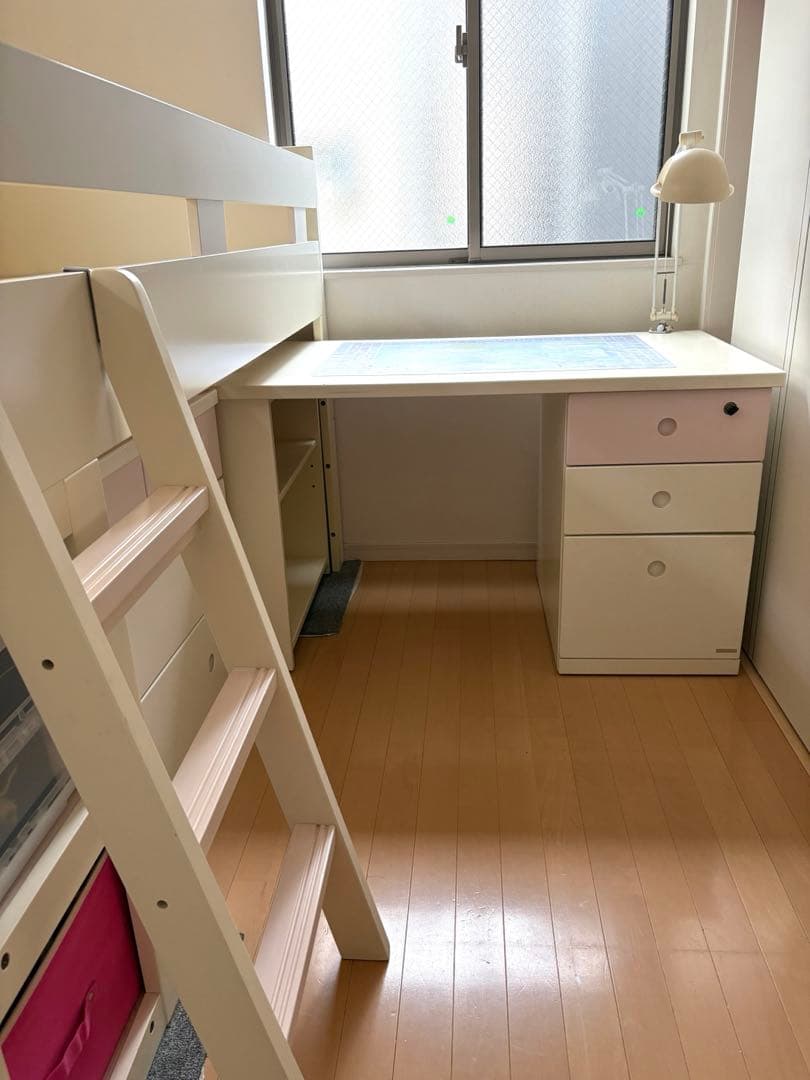 ホワイトロフトベッド デスク付き シングルサイズ