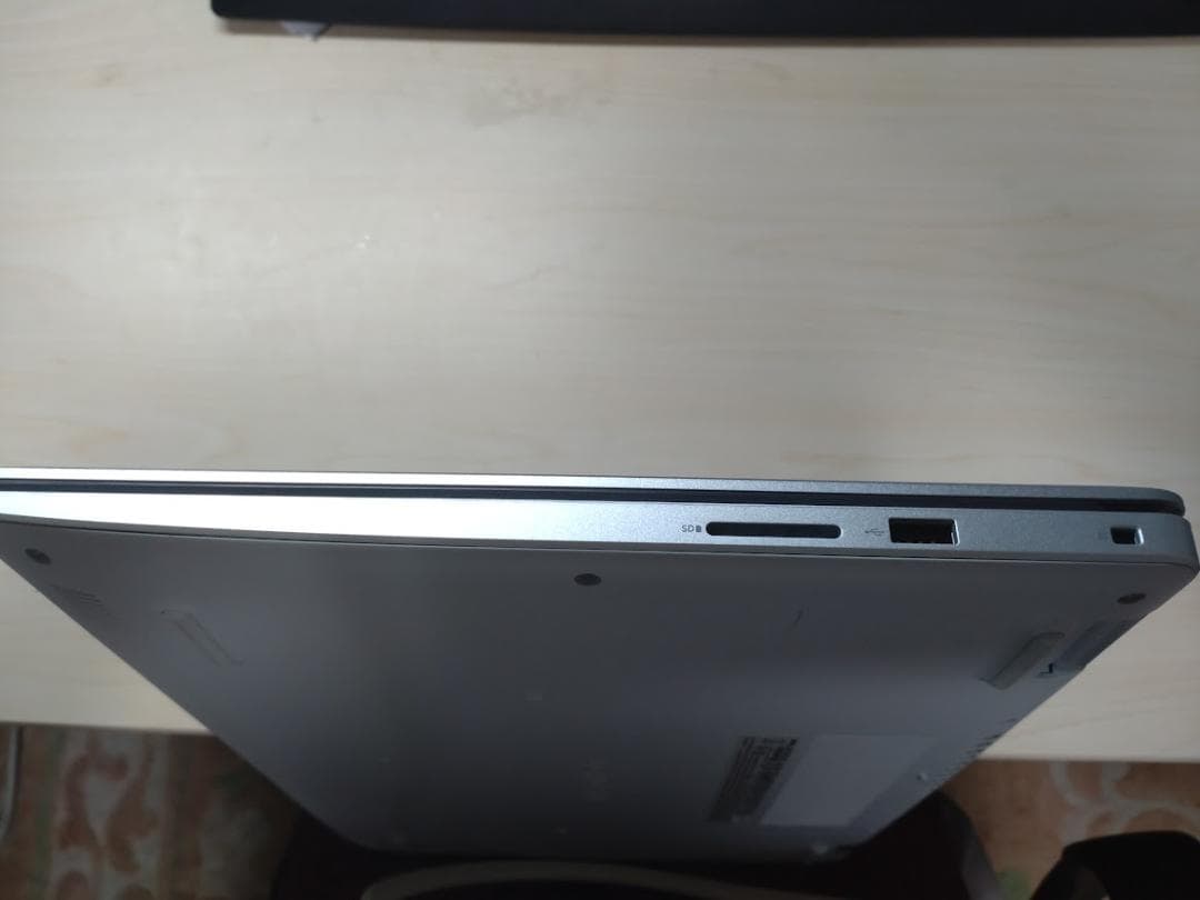 Windowsノート本体 Dell Inspiron 3505 Ryzen3 3250U