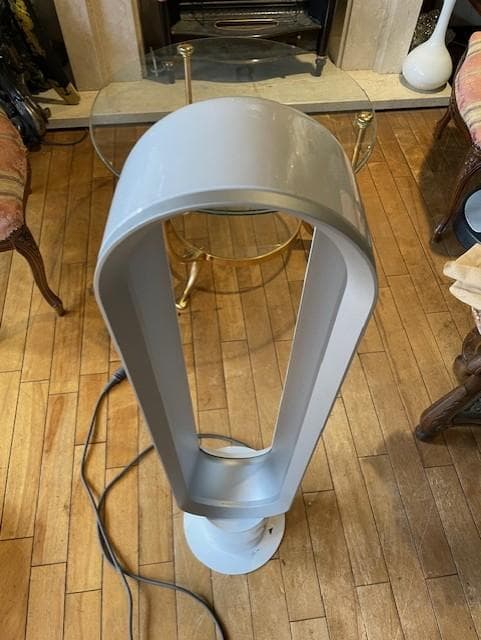 Dyson タワーファン ホワイト