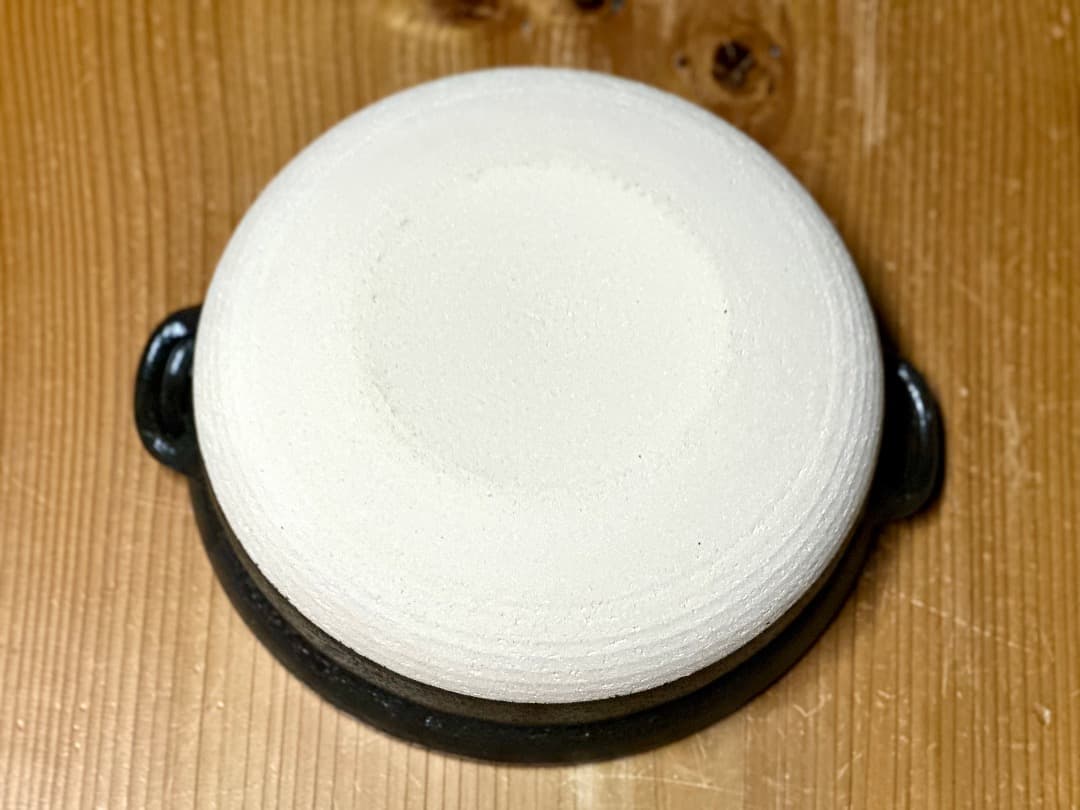 値下げ　新品　工房ゆずりは　９号土鍋　直火専用　間取黄花紋　４〜５人用　萬古焼