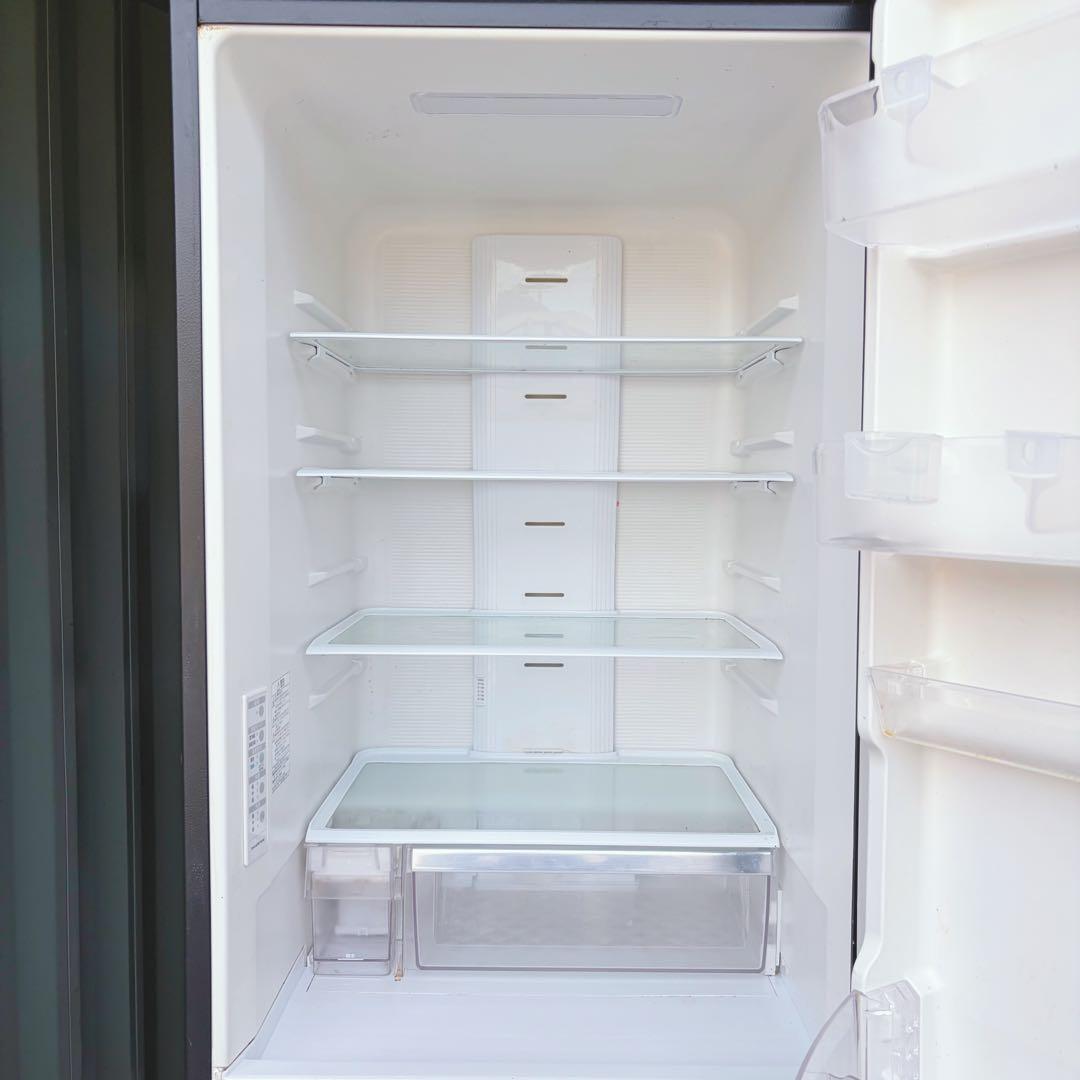 87運搬取付無料！ブリリアントブラック純正日立 シンプルスリム冷蔵庫！完動品美品