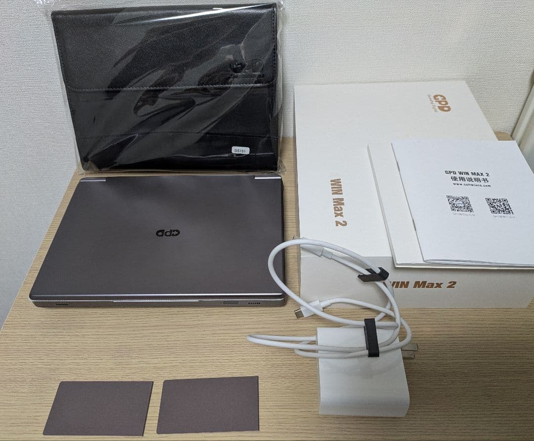 [美品] GPD Win Max2 2022/AMD Ryzen7 6800U