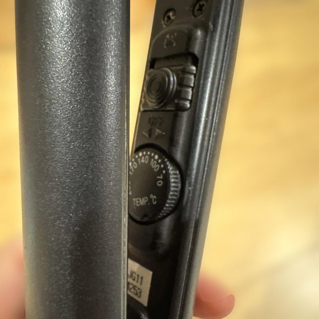 モデルランバットゴールド　ヘアアイロン