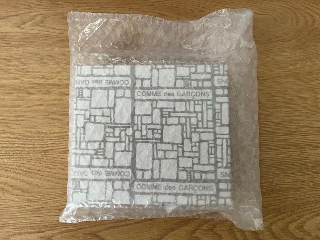 新品未使用 COMME des GARÇONS レザー L字　ウォレット