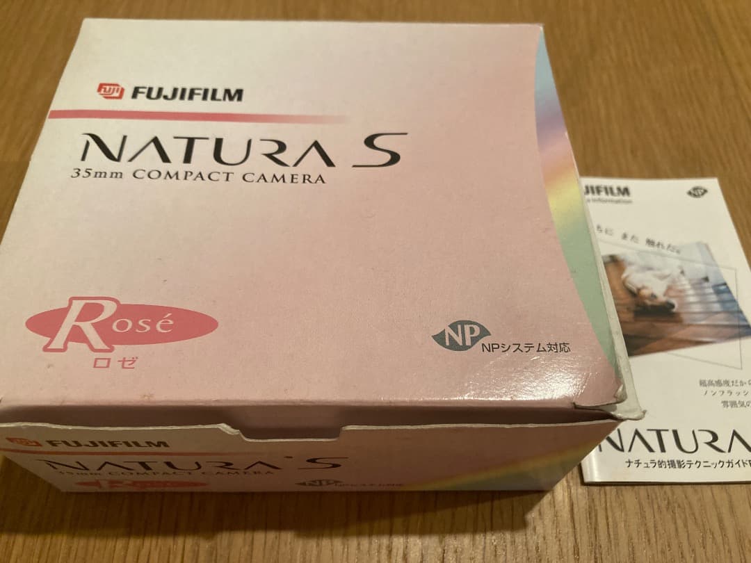 Fujifilm Natura S コンパクトカメラ