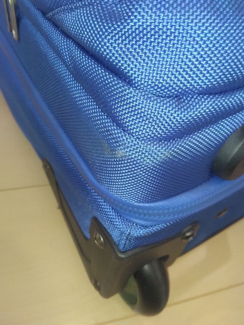 ザ・ノースフェイススーツケース シャトルローラーキャリー機内持ち込みOK