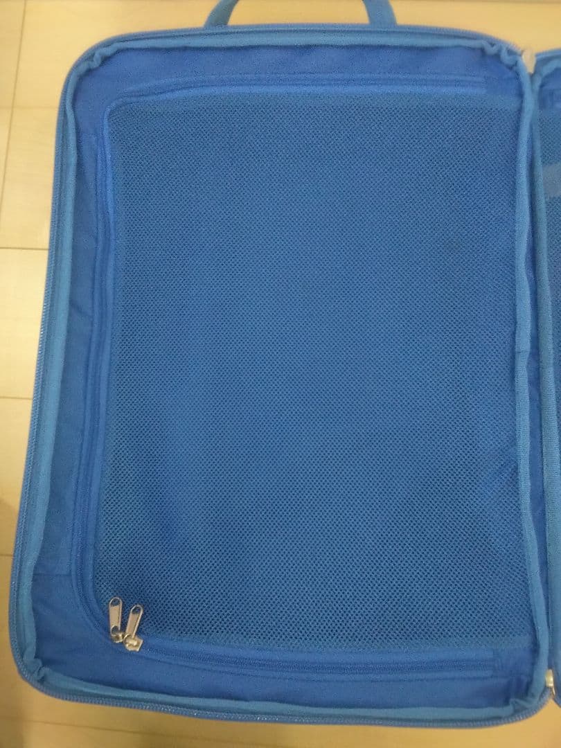 ザ・ノースフェイススーツケース シャトルローラーキャリー機内持ち込みOK