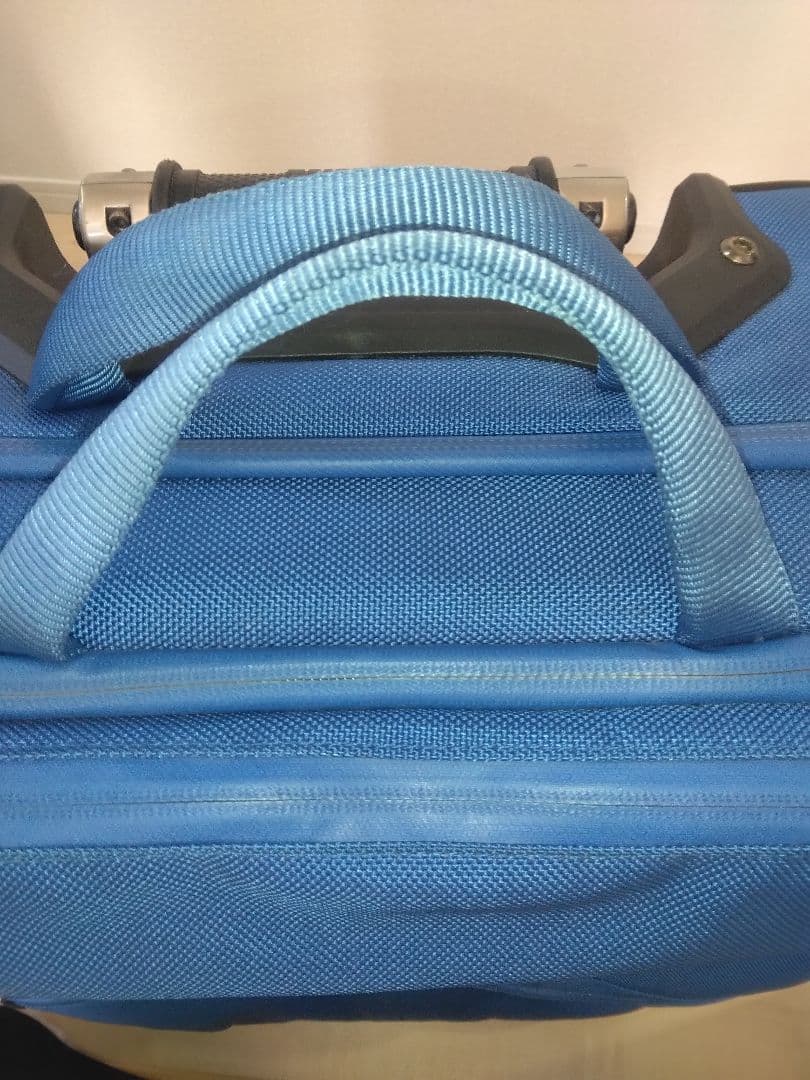 ザ・ノースフェイススーツケース シャトルローラーキャリー機内持ち込みOK