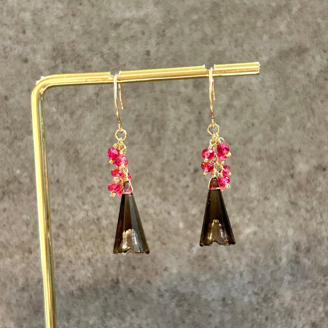 専用✳︎カービングスモーキークォーツ他　14kgf　天然石ピアス/イヤリング