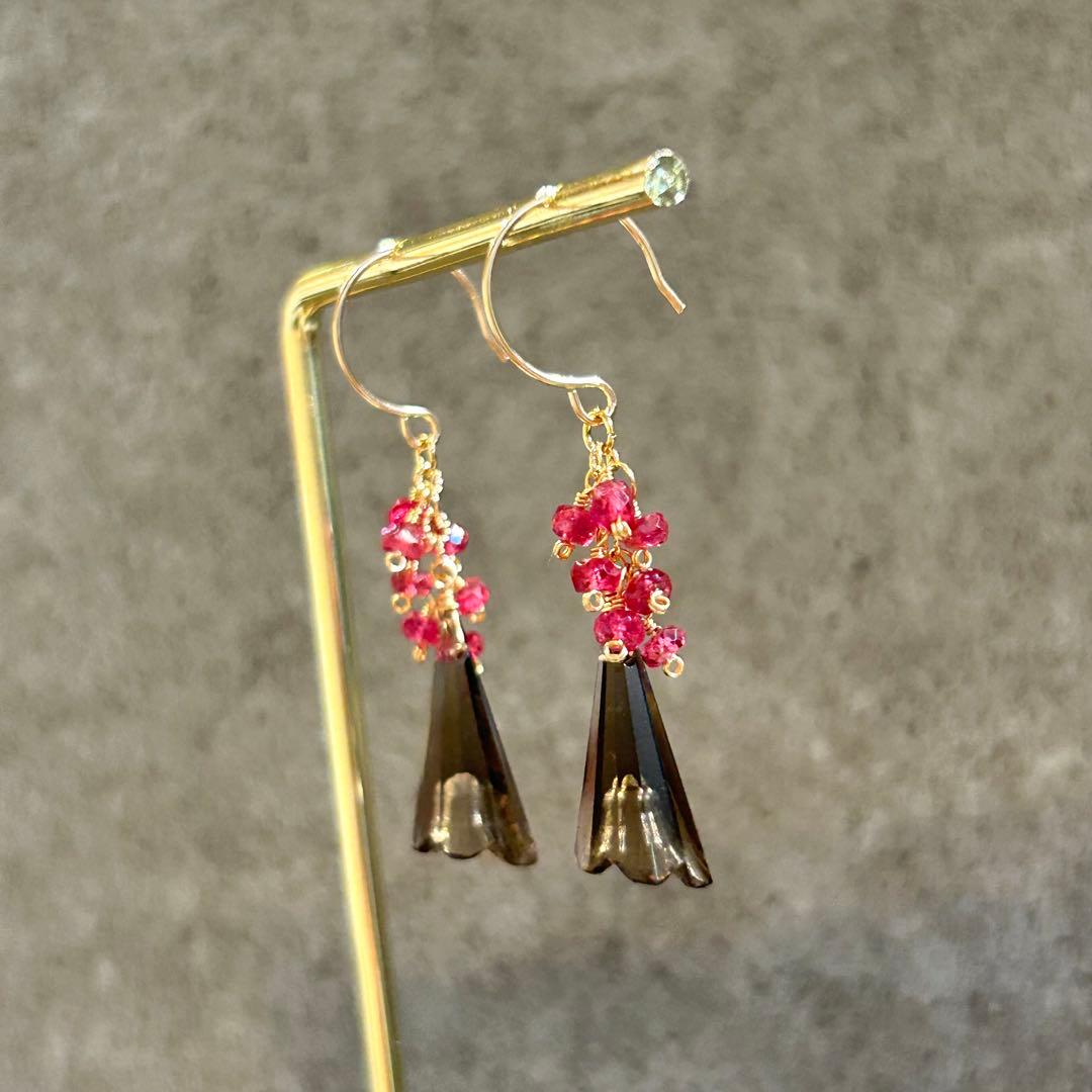 専用✳︎カービングスモーキークォーツ他　14kgf　天然石ピアス/イヤリング