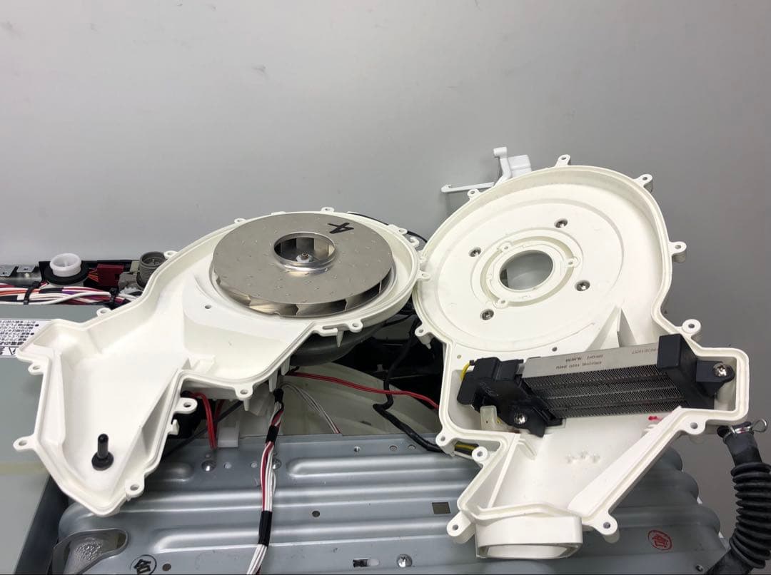 2017年製 美品 日立 ナイアガラ洗浄ドラム式洗濯乾燥機 BD-NV110BL