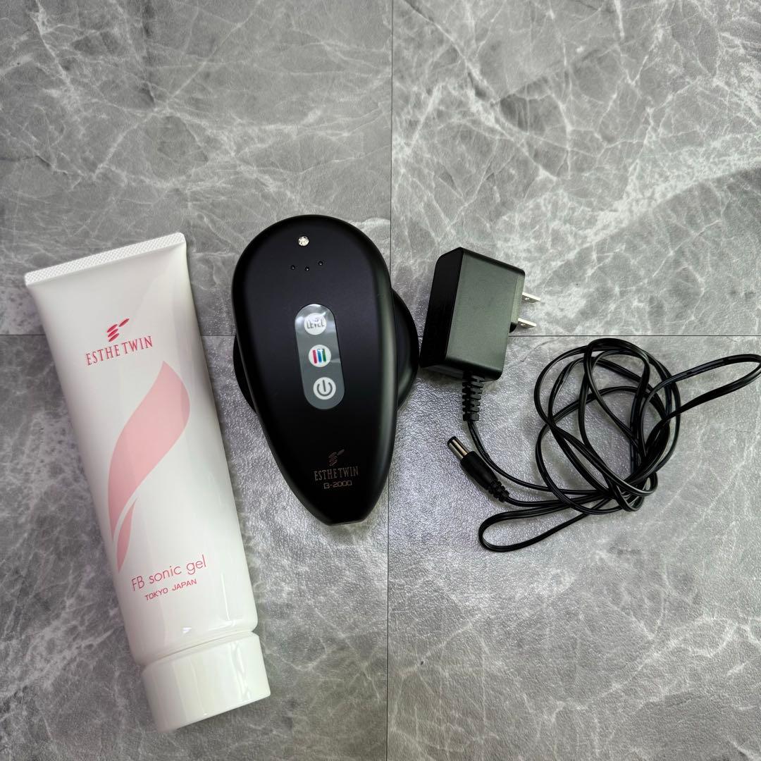 エステツイン　B2000 家庭用美容器　フェイシャル　ボディ