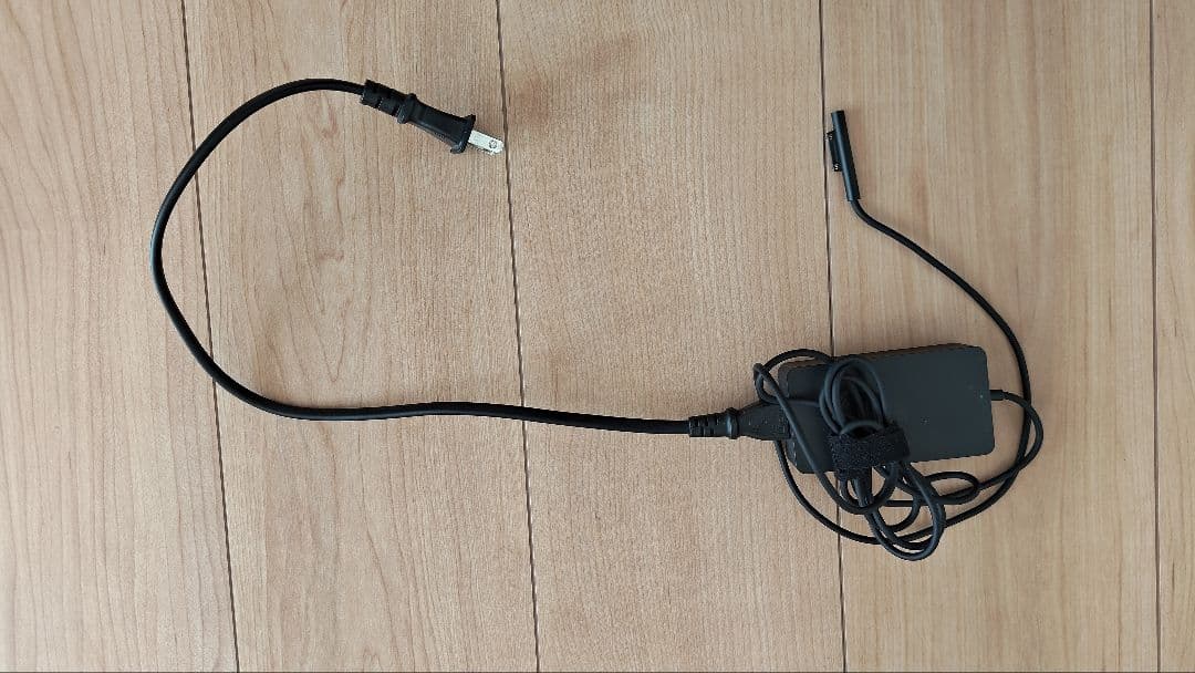 【フルセット】Surface Pro 5 i5/4G/128G ペン・カバー 他