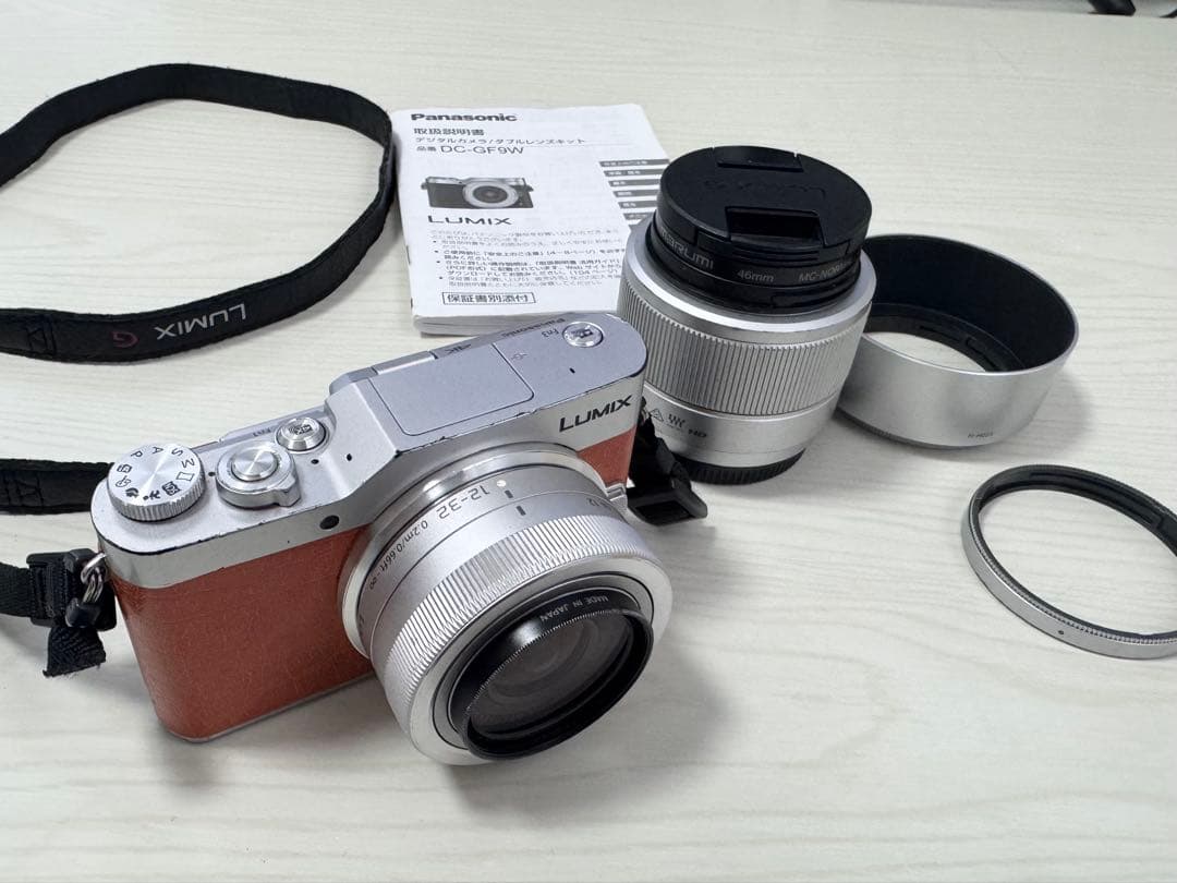 【簡易三脚&収納ポーチ2種付】Panasonic LUMIXダブルレンズキット