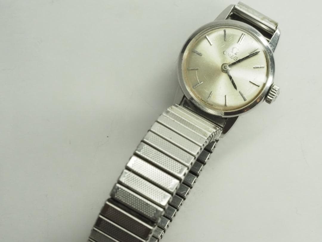 OMEGA　オメガ　ヴィンテージ　アンティーク手巻き　レディース腕時計　稼働中