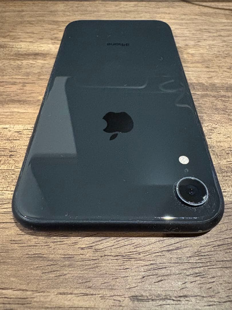 iPhone XR 本体　ブラック