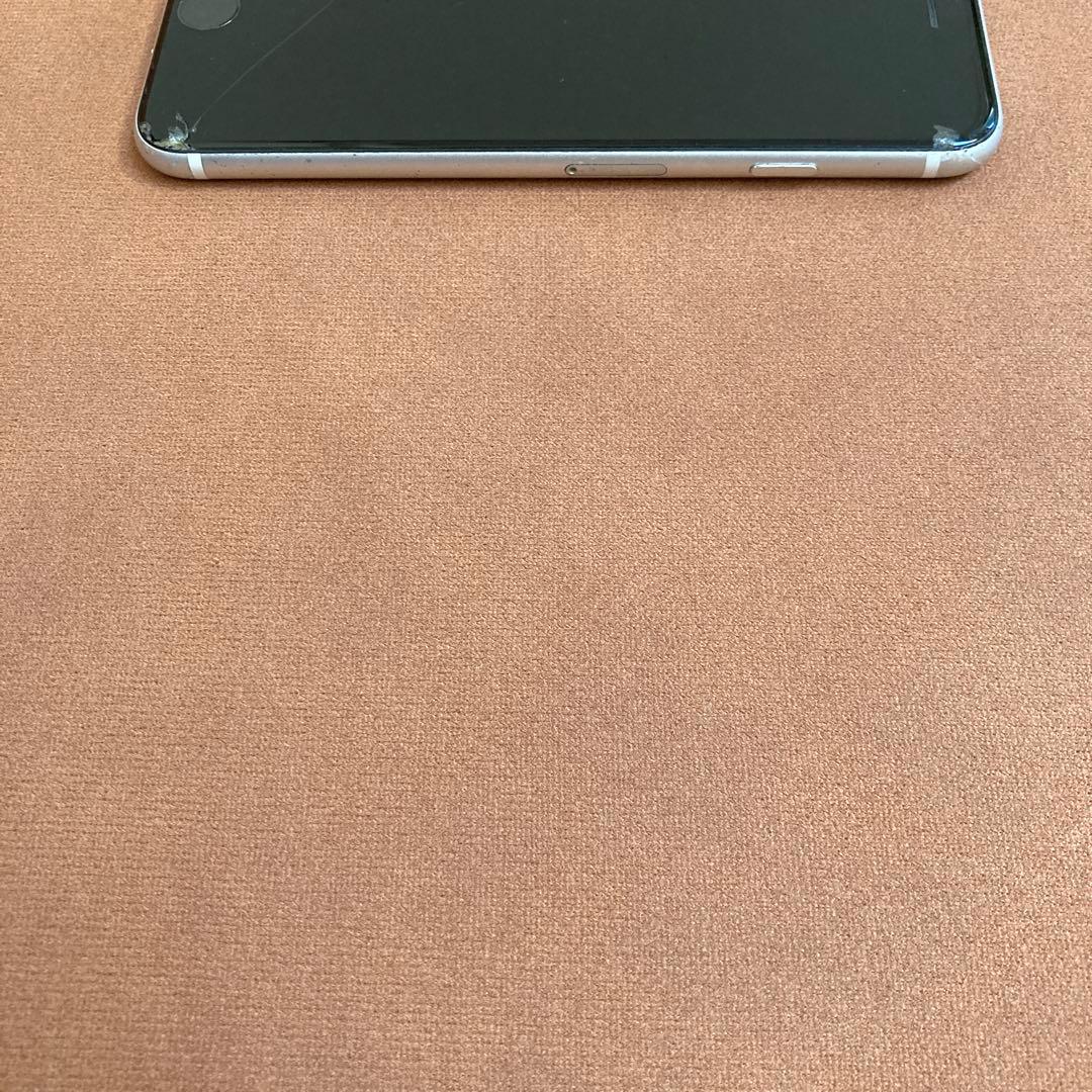 201【早い者勝ち】iPhoneSE2 第2世代 64GB SIMフリー☆