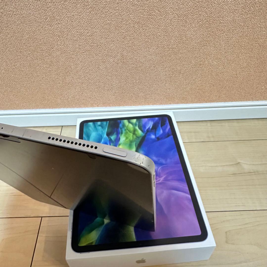 Apple iPad Pro 11インチ (第2世代）スペースグレー