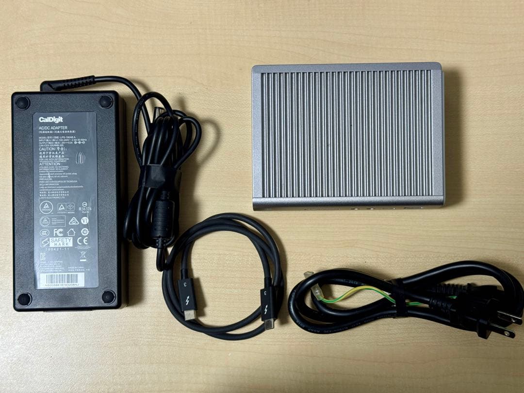 【完動品】 CalDigit TS3 Plus - Thunderbolt3ハブ