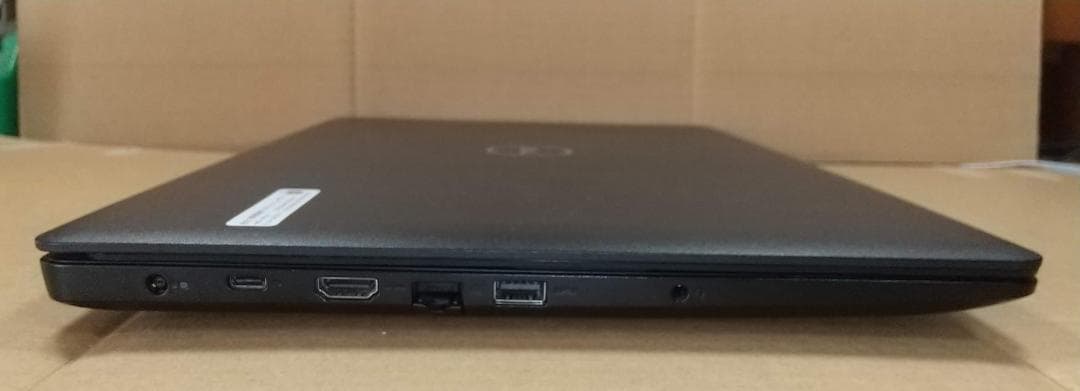 Dell Latitude 3590 8世代 i3 16GB 新品SSD