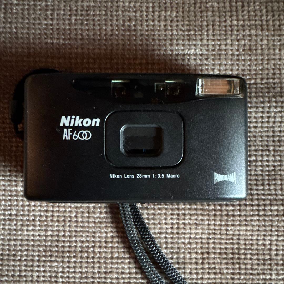 Nikon AF600 フィルムカメラ 28mm