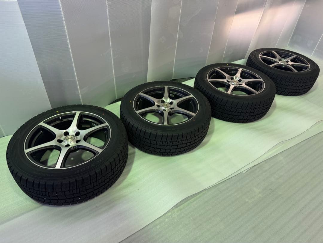 美品_R18_ホイル付スタッドレス_DUNLOP