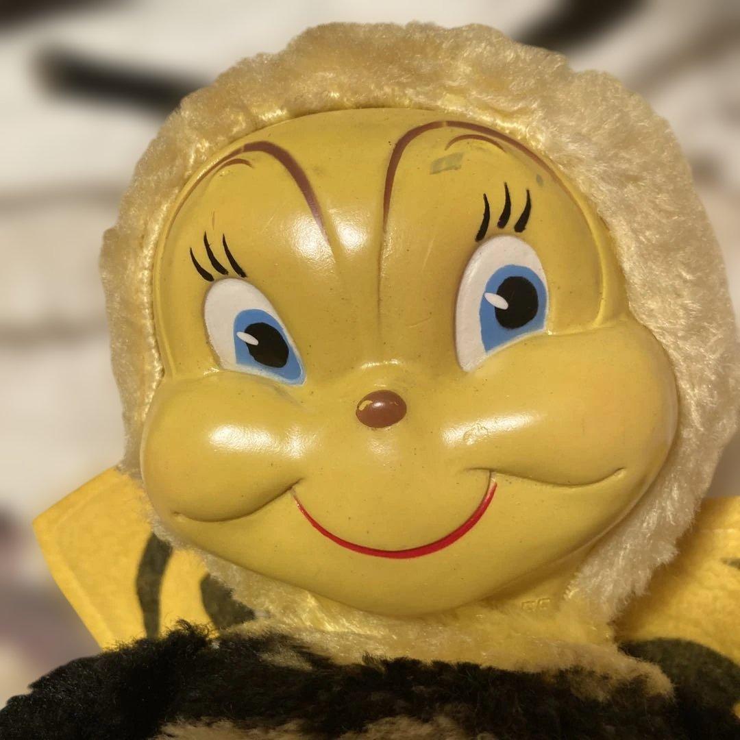 ガンドラバーフェイスミツバチ