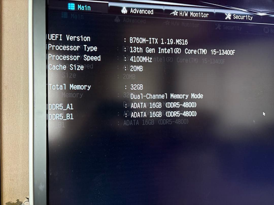 ASRock B760M-ITX マザーボード　DDR5 OEM版