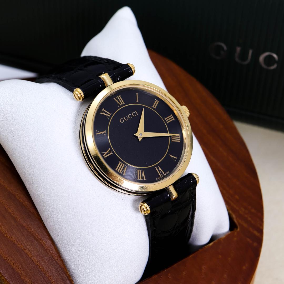 稼働 GUCCI 腕時計 サイドライン グラック ゴールド 外箱 2551