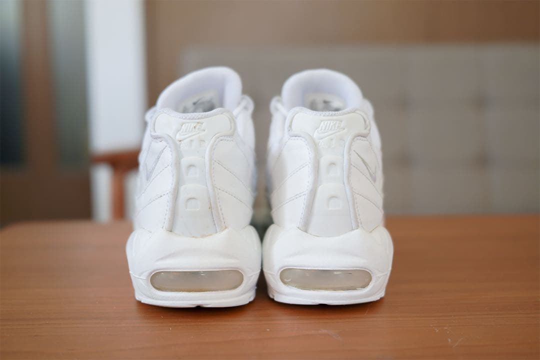 靴 Nike Air Max 95 Essential White 27.0